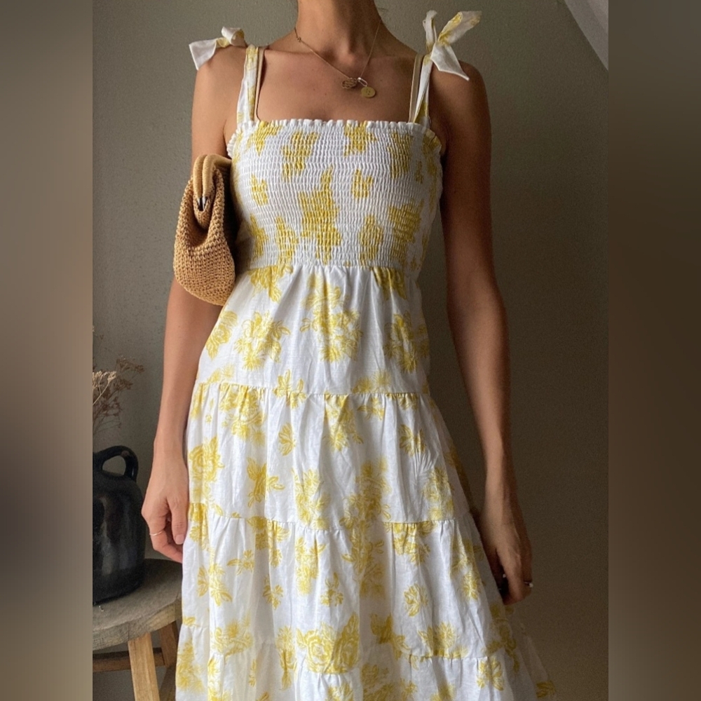 Chelsea & Violet Yellow White Floral Smocked Tiered Midi Dress Tie Straps Medium
